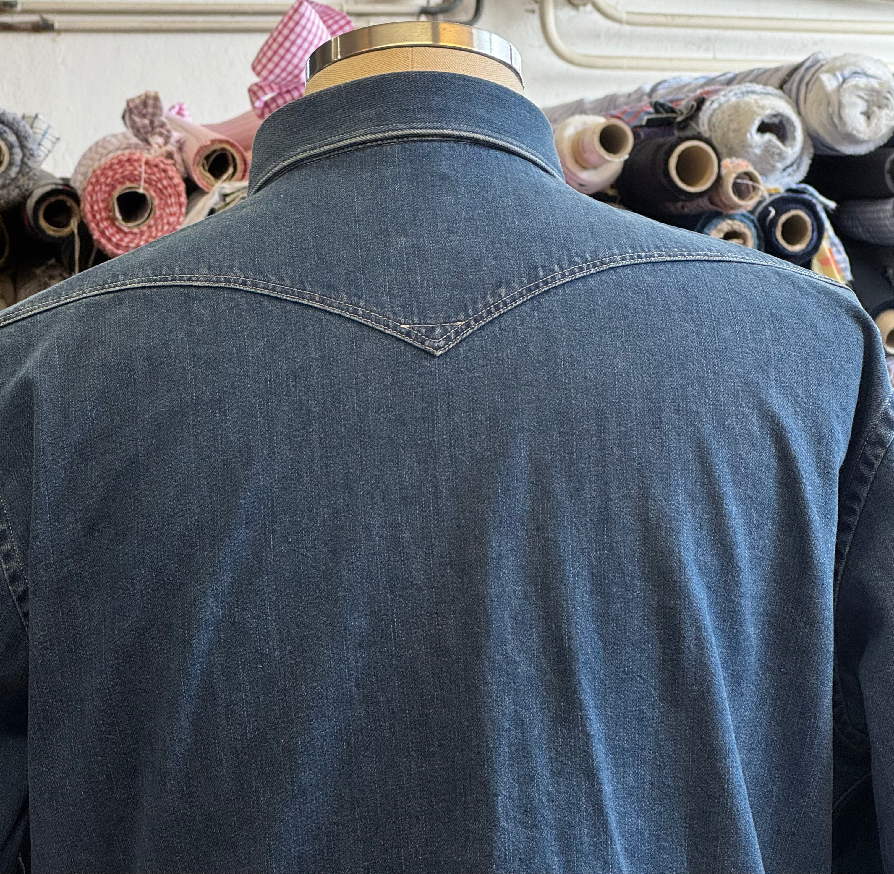 Camicia-azzurra-denim-Baddy98-DEN07_W03-posteriore