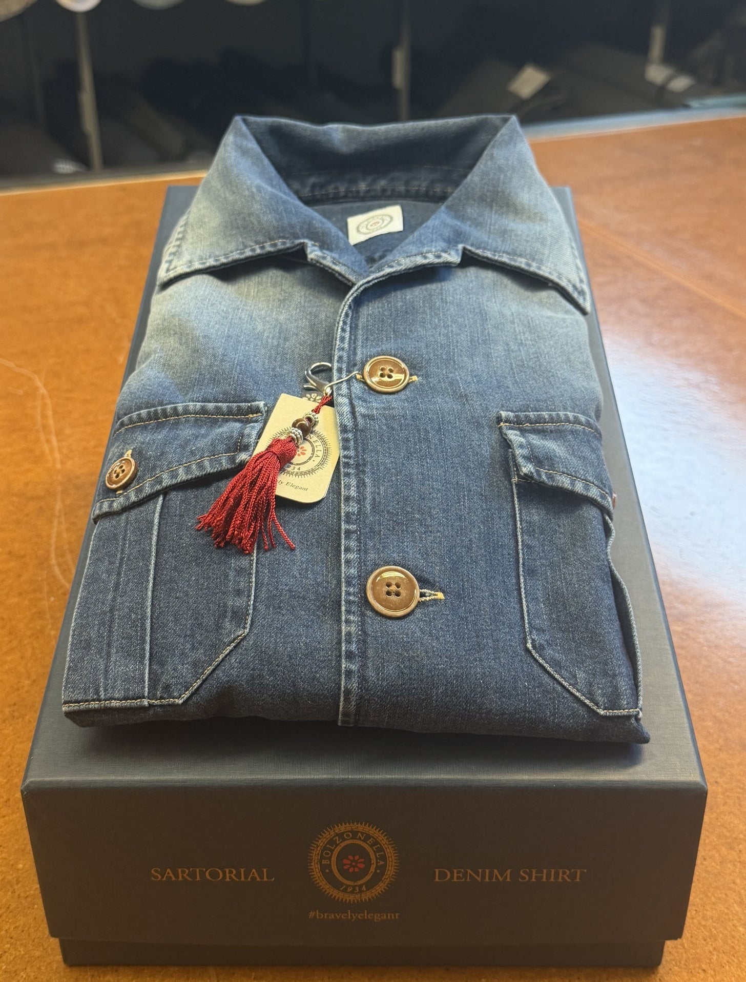 Camicia-denim-azzurro-Indy-DEN73/01-piegata