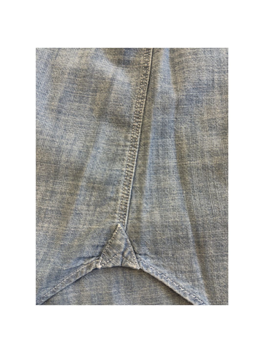 Camicia-denim-celeste-DEN02/W02-triangolo-sul-fianco