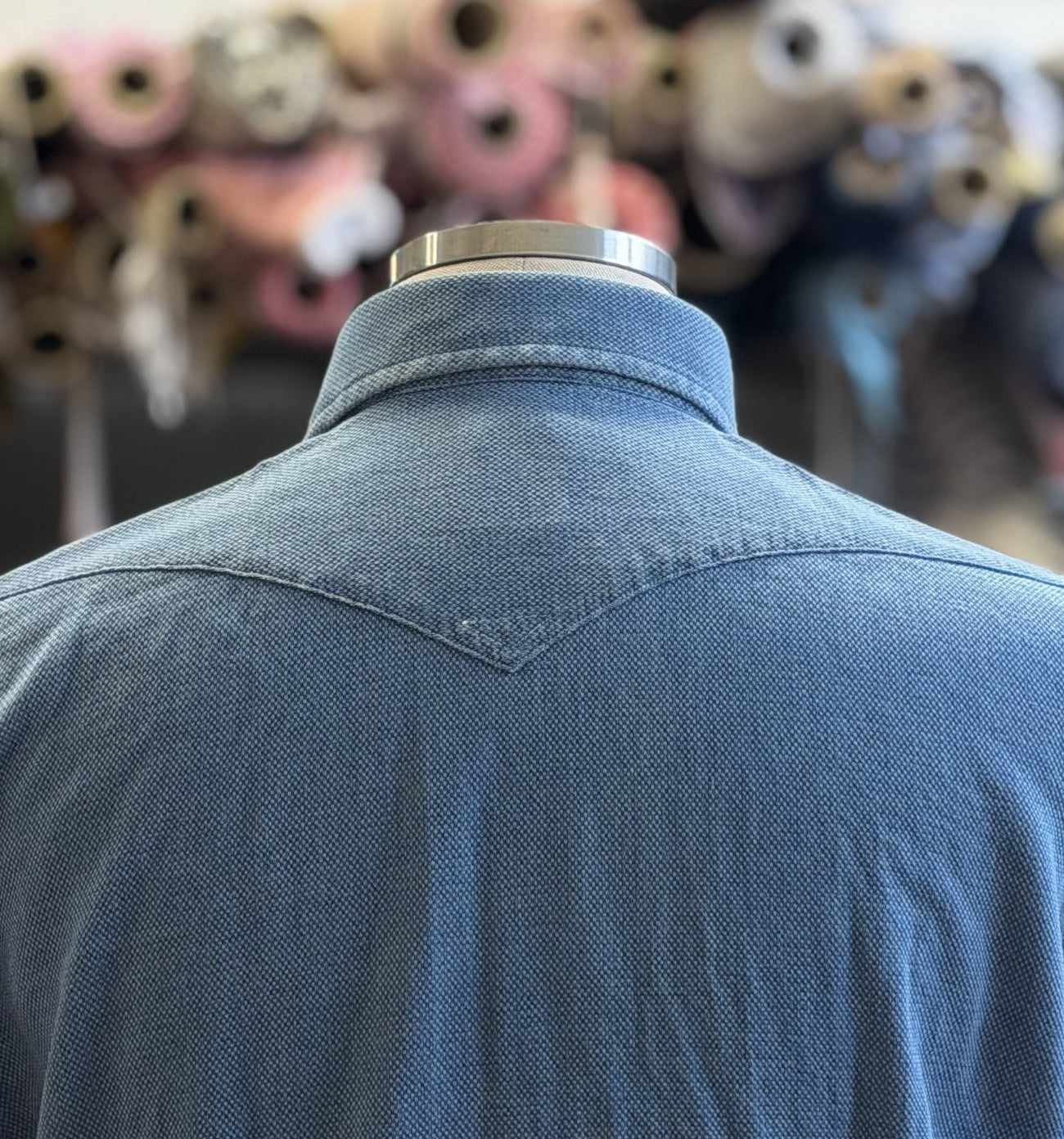 camicia-azzurra-Harley98-DEN77_01-posteriore